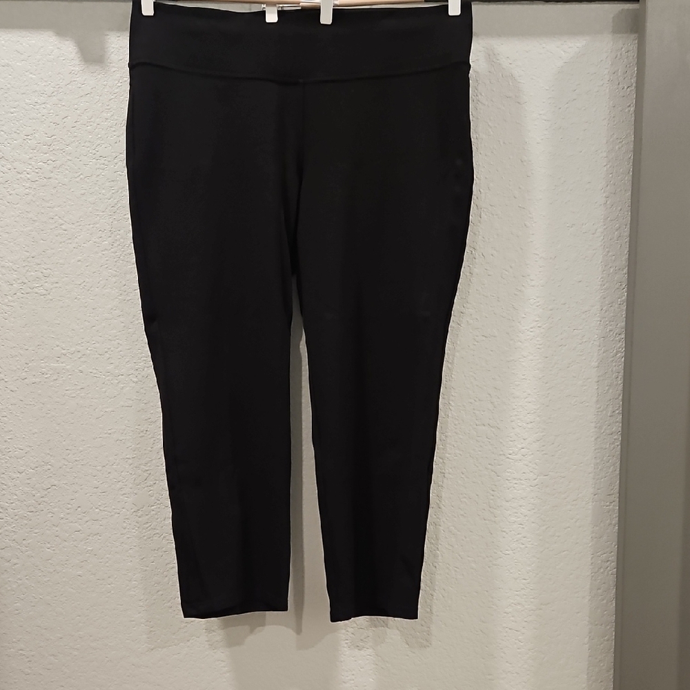 Elegant Black Cropped Pants